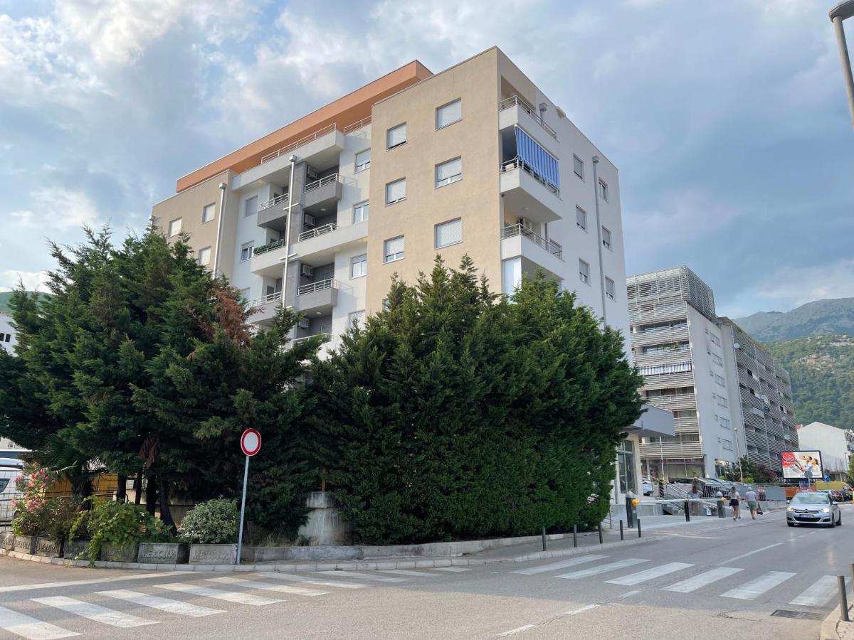 Azure Apartments ブドヴァ エクステリア 写真