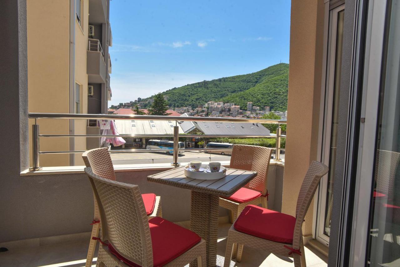 Azure Apartments ブドヴァ エクステリア 写真